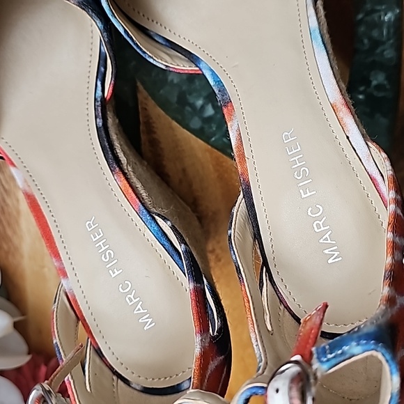 NEW Marc Fisher Teelan Heeled Tie Dye Espadrilles | Size 6M - Picture 8 of 10